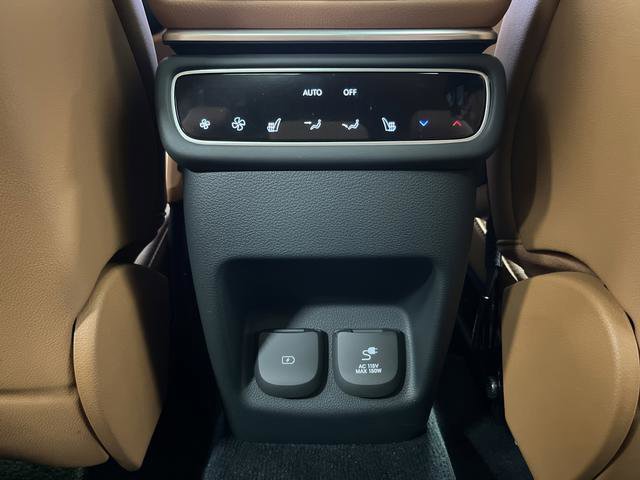 Used 2025 Genesis GV80 2.5T Prestige image 36