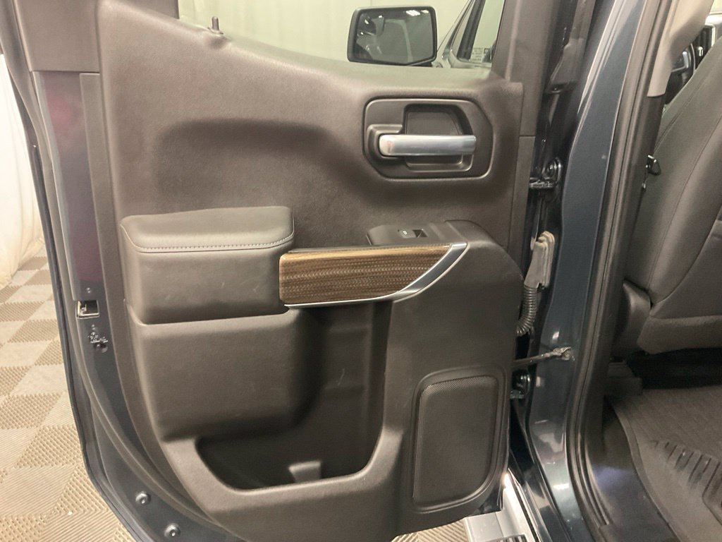 Used 2020 Chevrolet Silverado 1500 RST AWD/4WD image 28