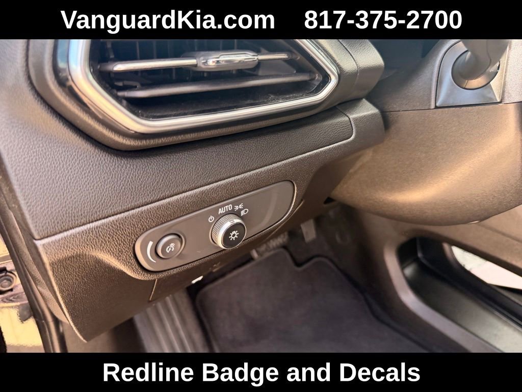 Used 2023 Chevrolet Bolt EUV Premier w/ Sun & Sound Package FWD image 16
