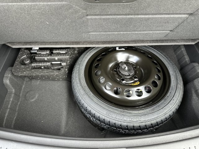 Certified 2024 Buick Encore GX Preferred AWD/4WD image 28