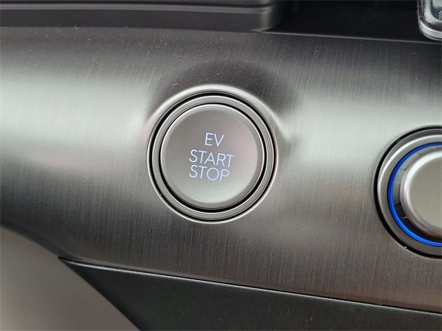 New 2025 Hyundai Kona SEL image 9