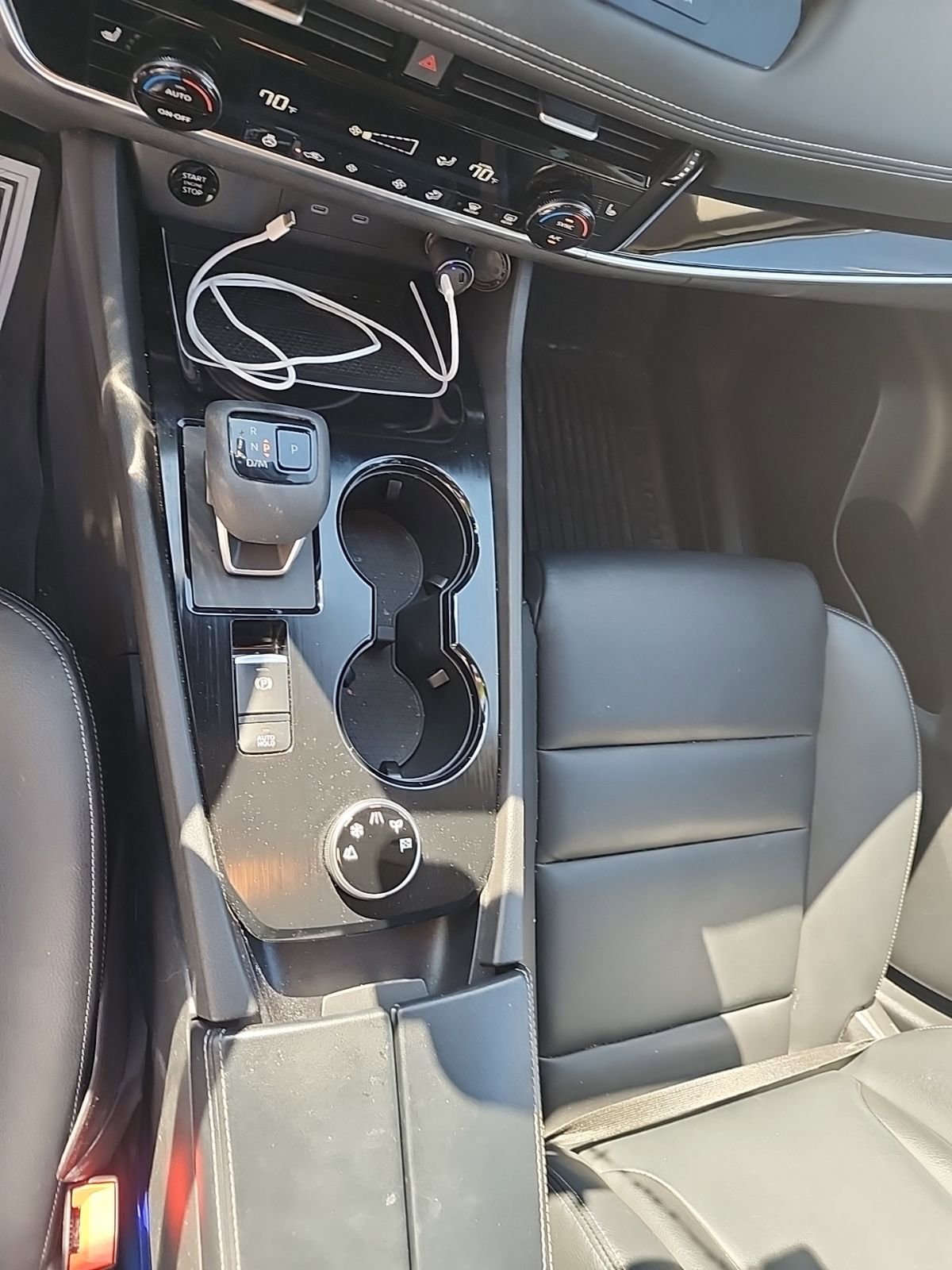 Used 2024 Nissan Rogue SL image 17