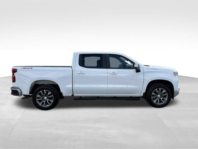 Used 2024 Chevrolet Silverado 1500 LT AWD/4WD image 9