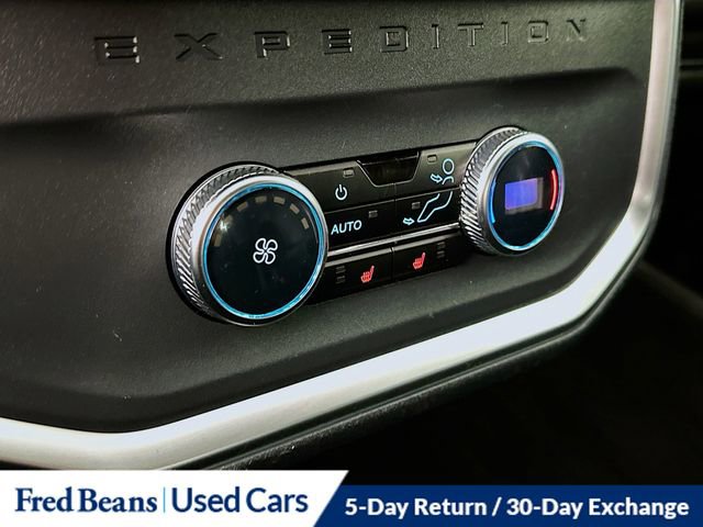 Used 2025 Ford Expedition Tremor AWD/4WD image 29