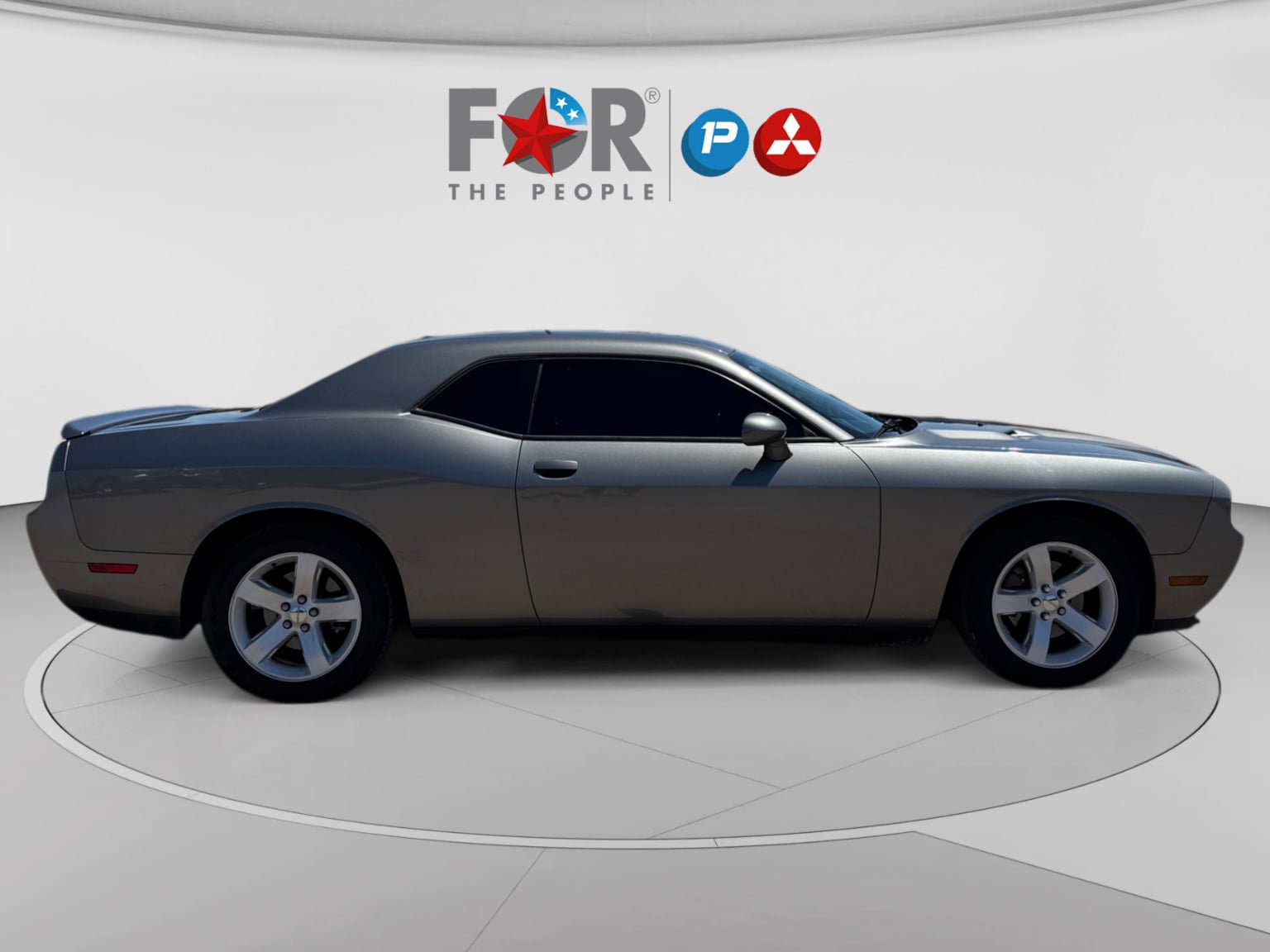 Used 2012 Dodge Challenger SXT RWD image 6