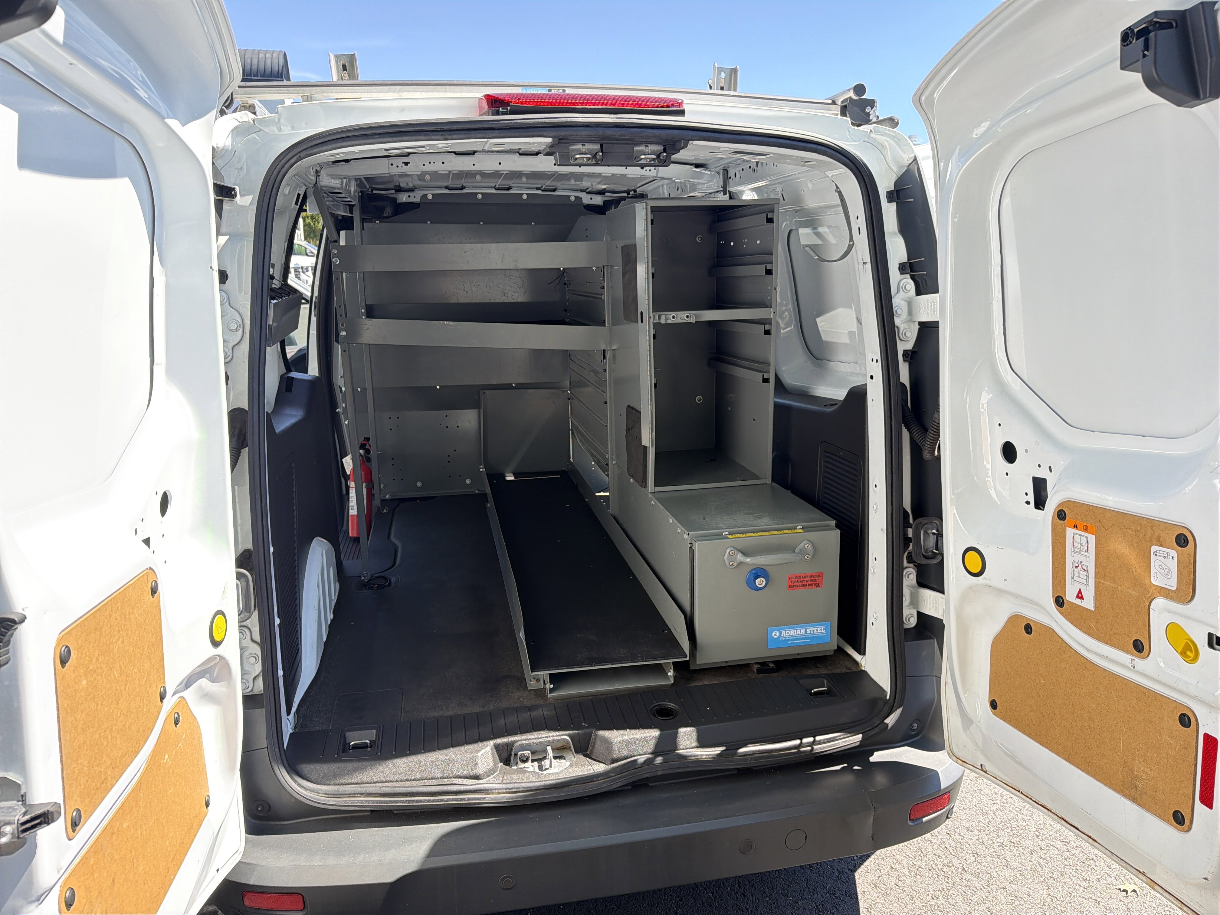 Used 2018 Ford Transit Connect XL FWD image 32
