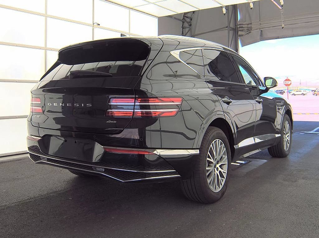 Used 2025 Genesis GV80 2.5T Standard AWD/4WD image 2