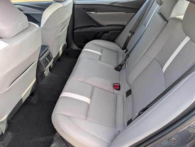 Used 2025 Toyota Camry SE image 26