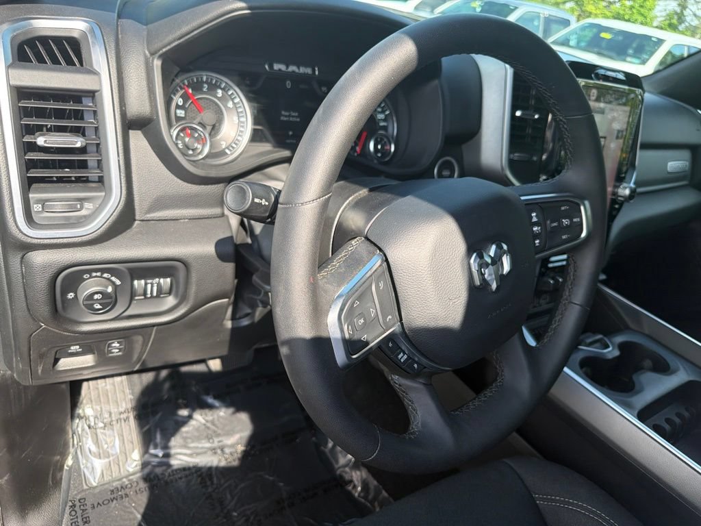 Used 2025 RAM 1500 Big Horn AWD/4WD image 20