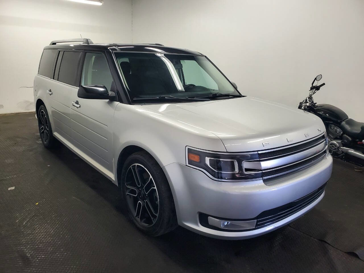 Used 2014 Ford Flex Limited w/ Appearance Package image 3