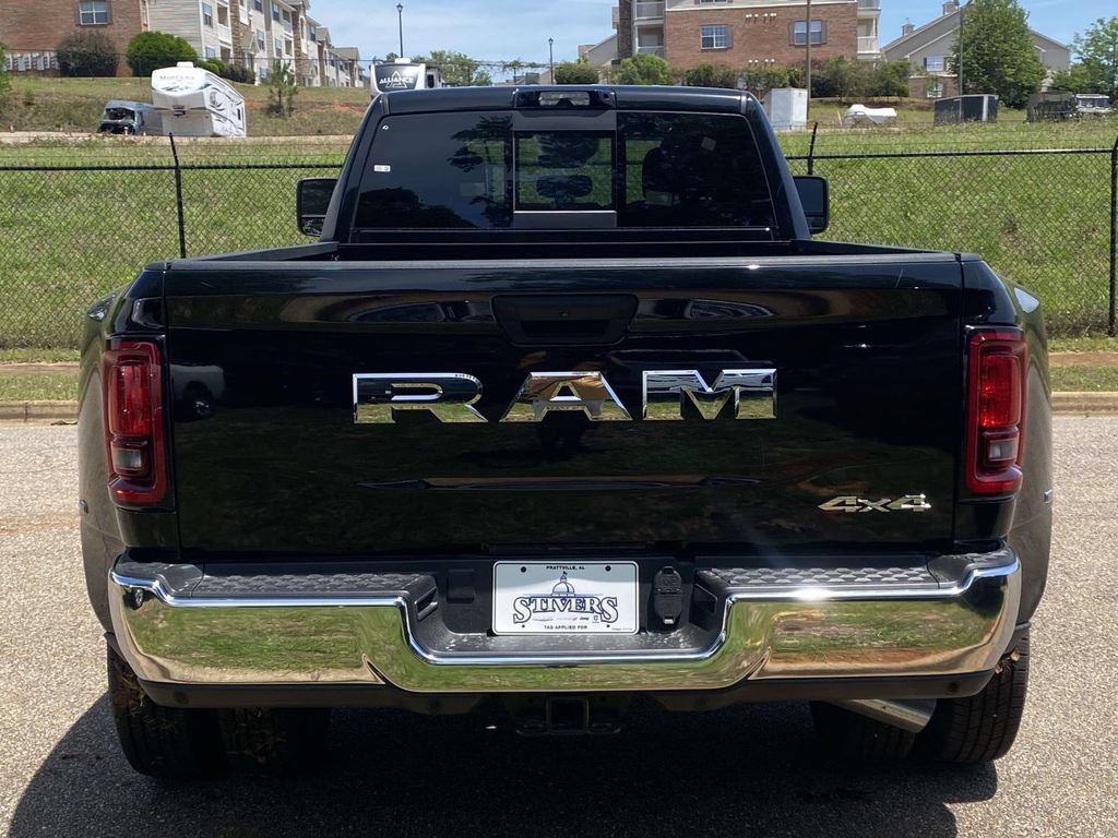 New 2026 RAM 3500 Tradesman AWD/4WD image 36