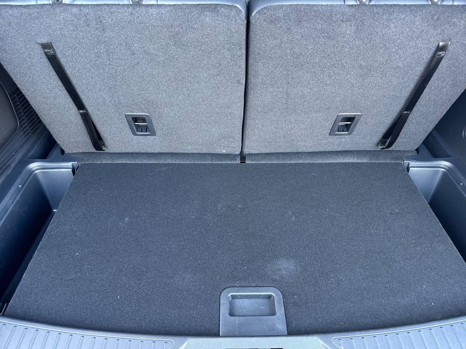 New 2025 Ford Explorer ST-Line w/ Premium Package image 17