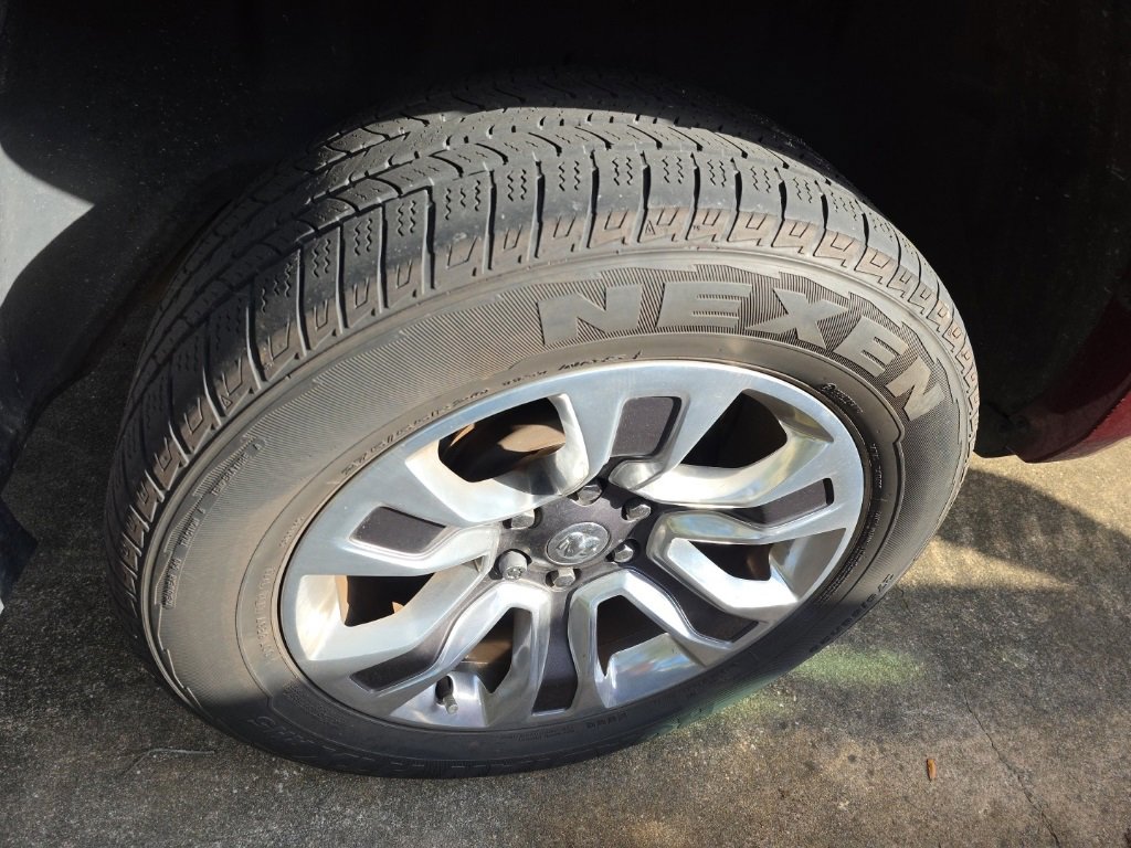 Used 2023 RAM 1500 Limited image 7