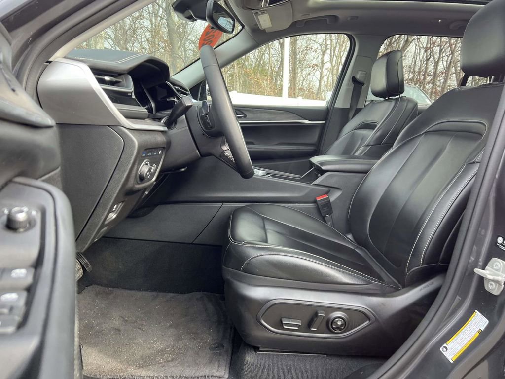 Certified 2024 Jeep Grand Cherokee Limited 4xe image 13