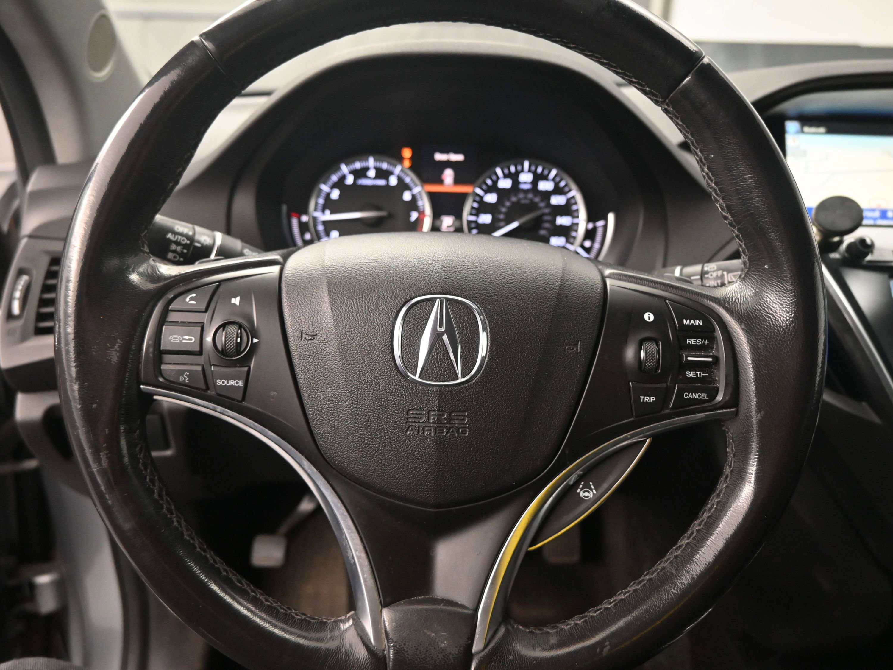 Used 2016 Acura MDX FWD w/ Technology Package image 11