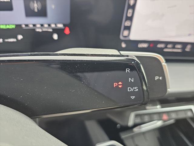 New 2026 Audi Q3 quattro 2.0T image 12