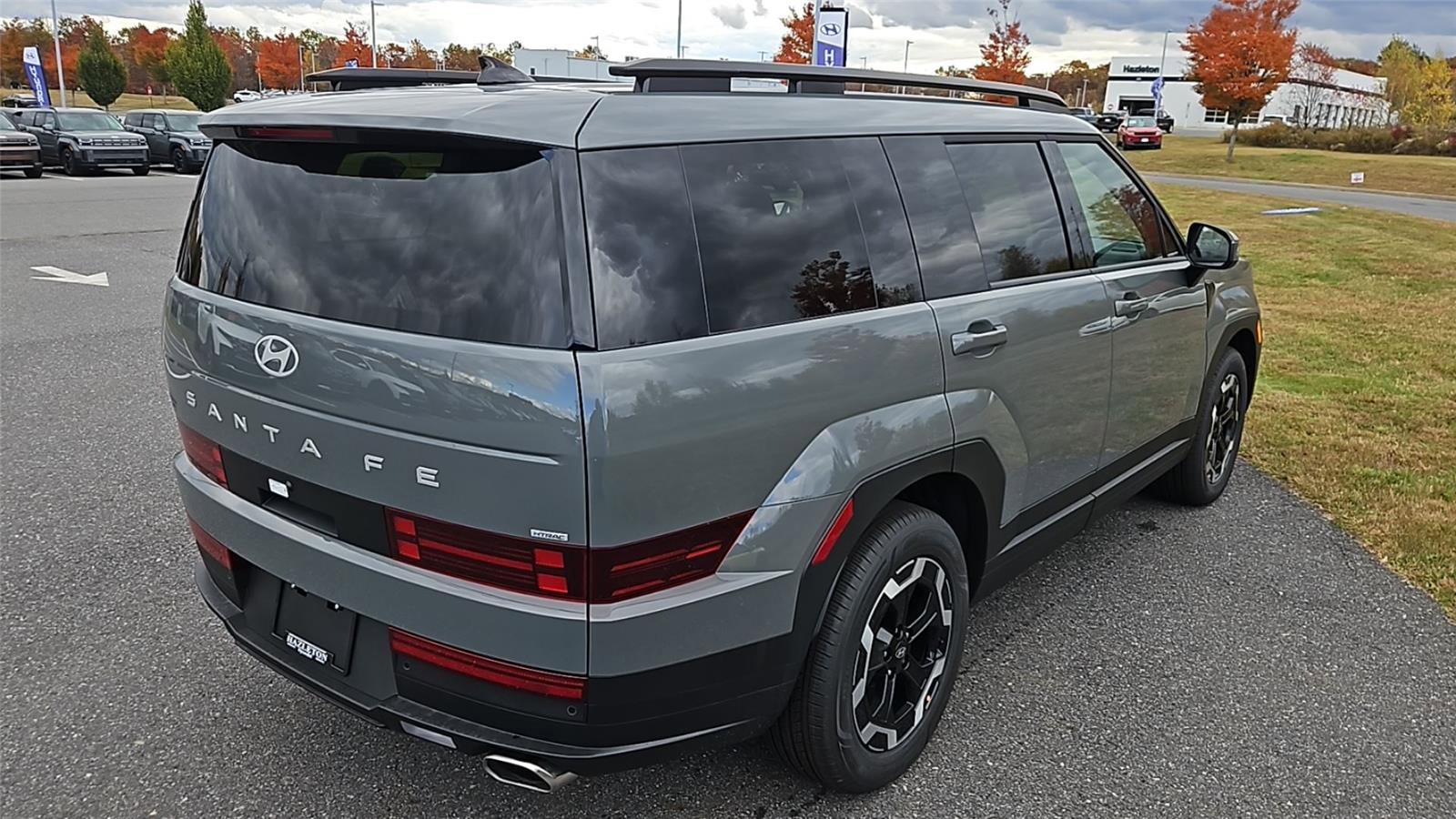 New 2026 Hyundai Santa Fe SEL image 7
