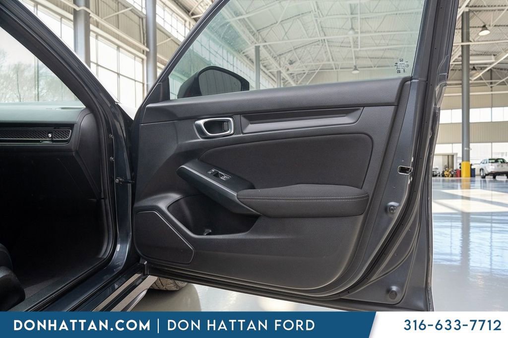 Used 2025 Honda Civic Sport image 24