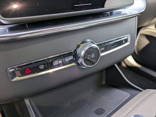 New 2026 Volvo XC90 B6 Ultra image 10