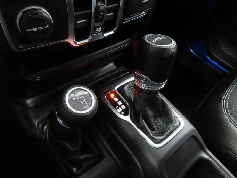 Used 2021 Jeep Gladiator Sport AWD/4WD image 23