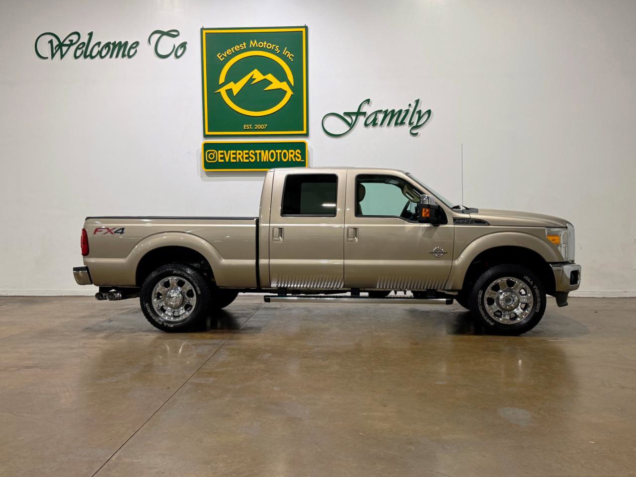 Used 2014 Ford F250 Lariat w/ Lariat Ultimate Package image 9