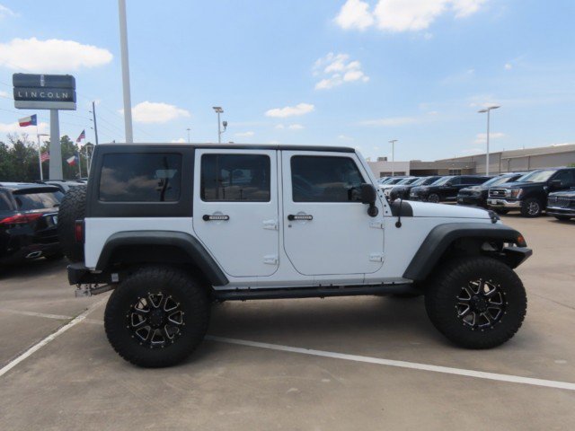 Used 2014 Jeep Wrangler Unlimited Sport w/ Quick Order Package 24S AWD/4WD image 8