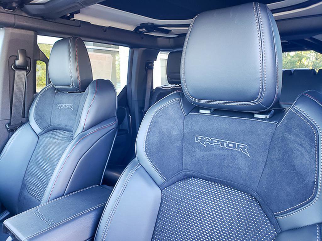 New 2025 Ford Bronco Raptor image 19