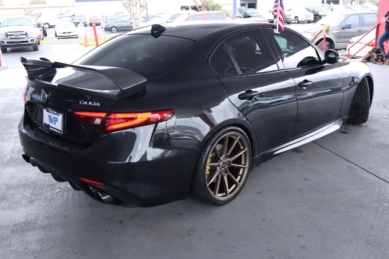 Used 2019 Alfa Romeo Giulia Ti Sport w/ Quick Order Package 22U Sport image 5