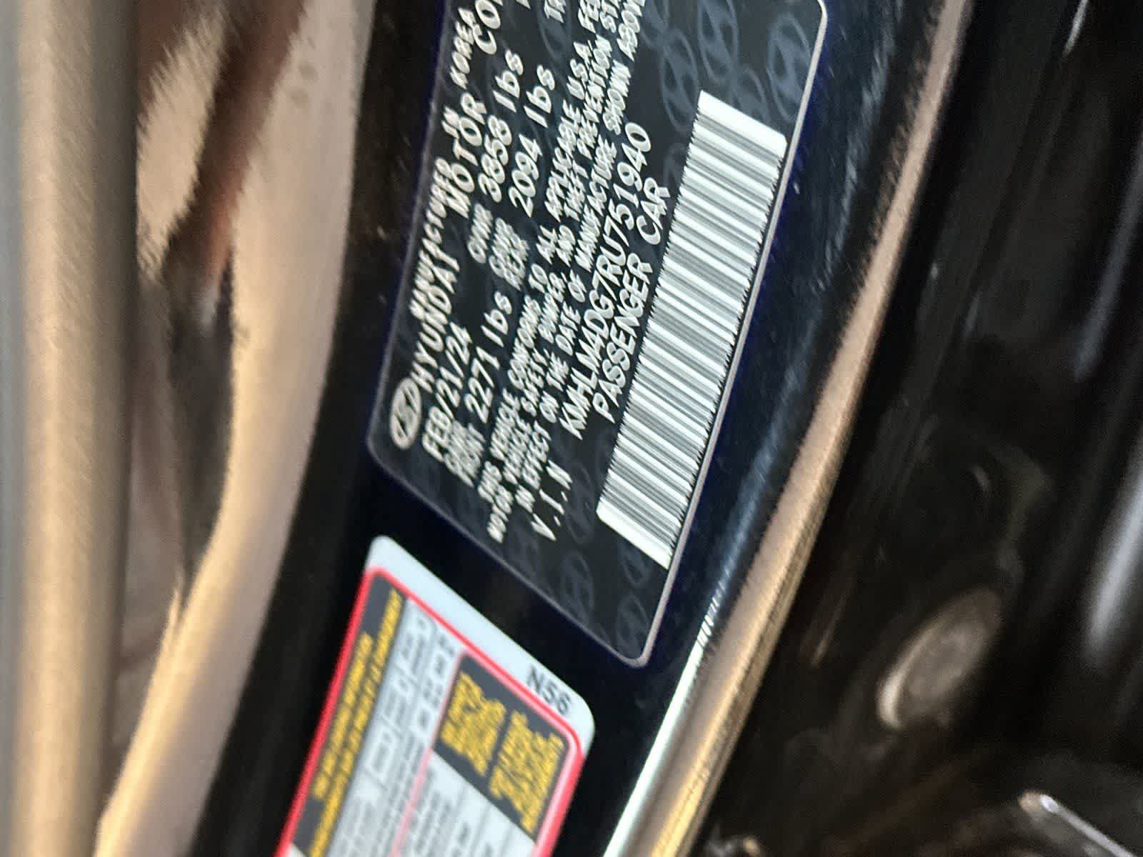 Used 2024 Hyundai Elantra SEL FWD image 28