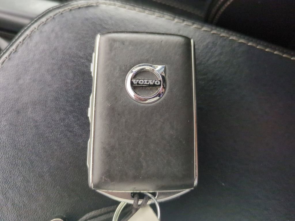 Used 2018 Volvo XC90 T6 Inscription w/ Convenience Package image 39