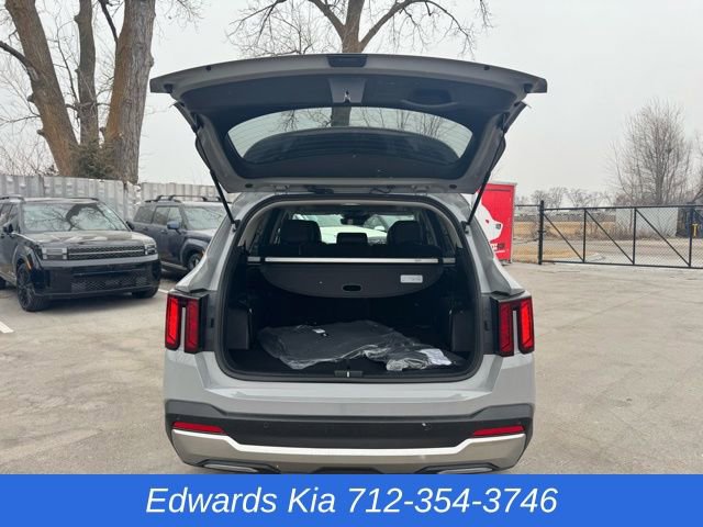 New 2026 Kia Sorento S w/ S Panoramic Sunroof Package image 15