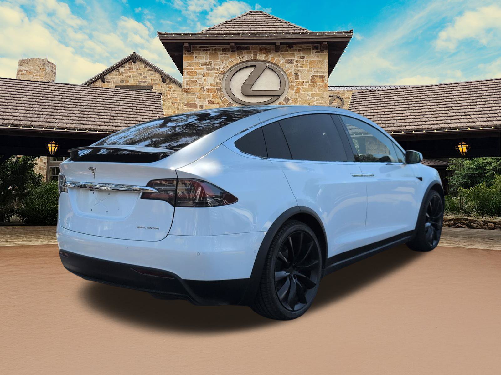 Used 2020 Tesla Model X Long Range AWD/4WD image 2