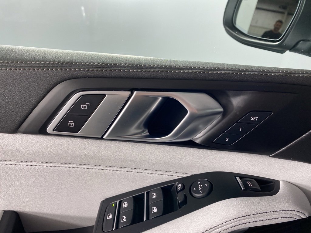 Certified 2024 BMW X5 xDrive40i image 13