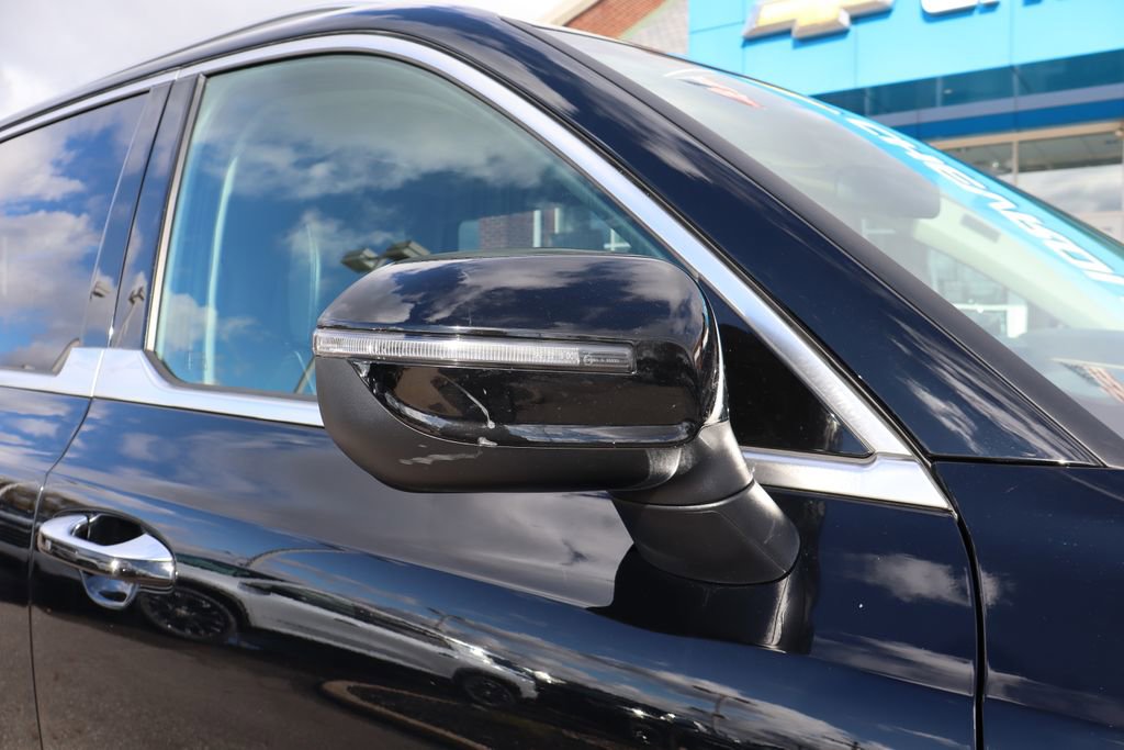 Used 2022 Kia Telluride S image 2