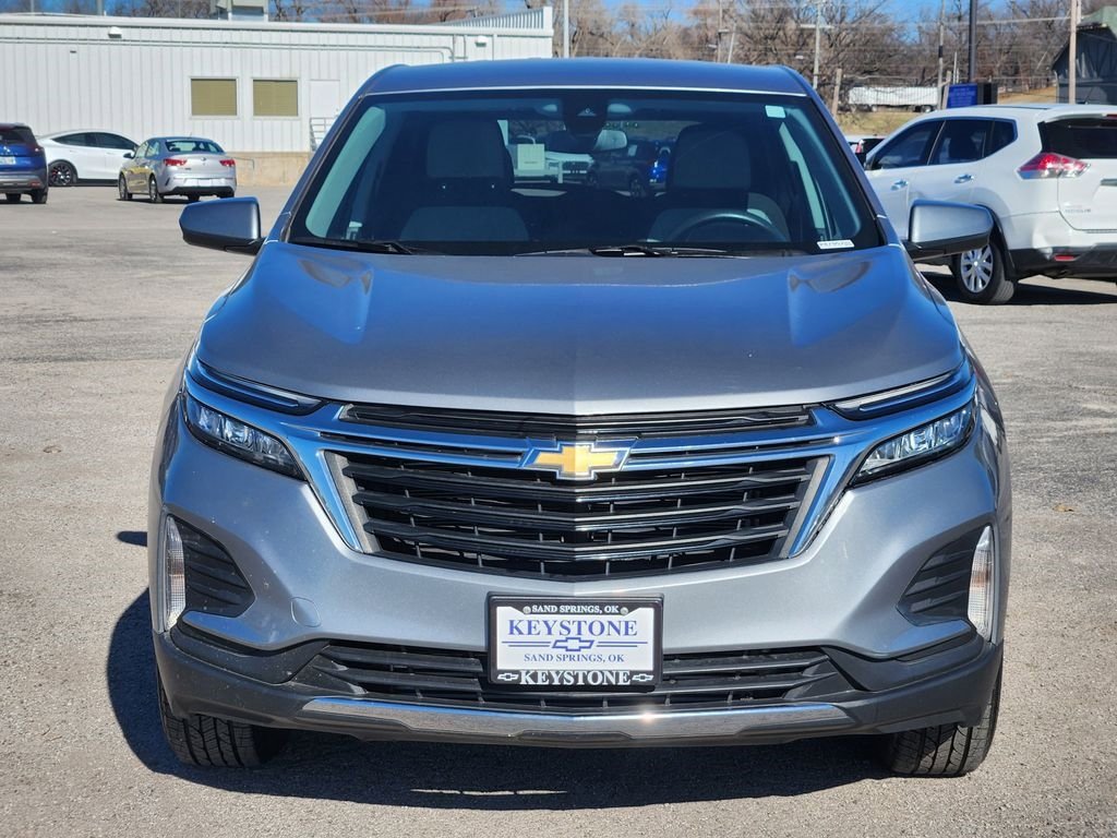 Used 2023 Chevrolet Equinox LT AWD/4WD image 2
