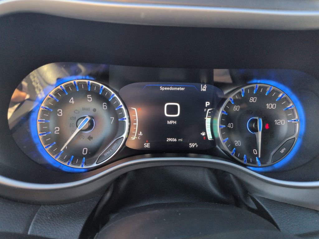 Used 2025 Chrysler Pacifica Select FWD image 15