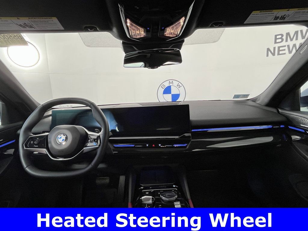 Certified 2025 BMW 530i xDrive 530i xDrive image 9