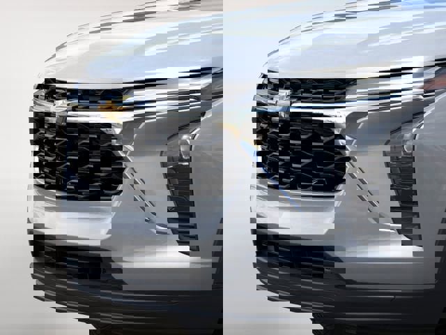 New 2026 Chevrolet Trax LS image 13