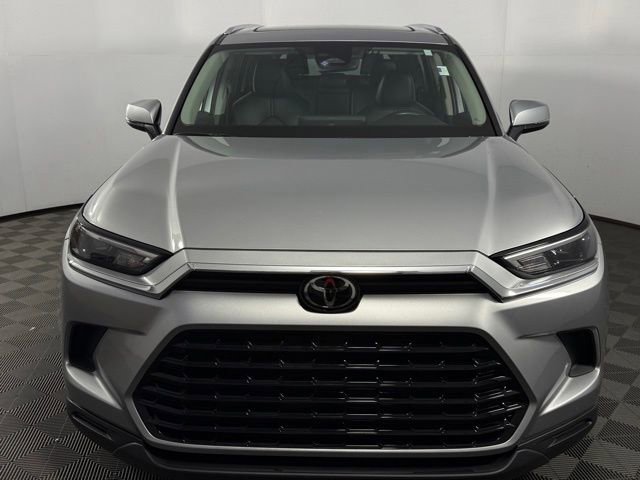 Used 2024 Toyota Grand Highlander XLE image 31