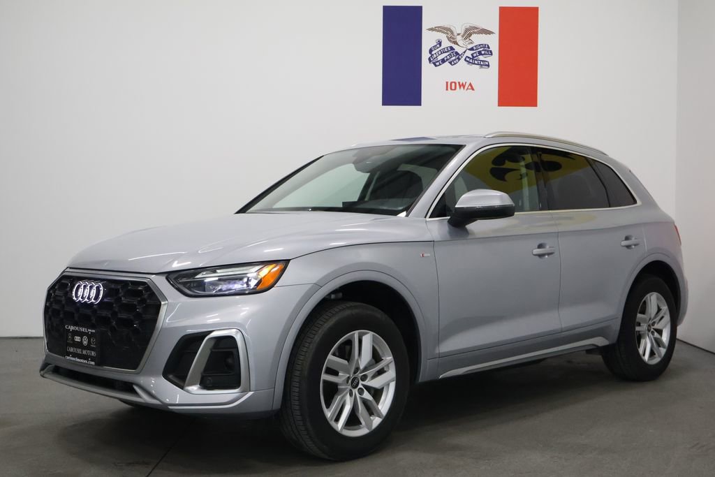 Used 2023 Audi Q5 2.0T Premium w/ Convenience Package image 8