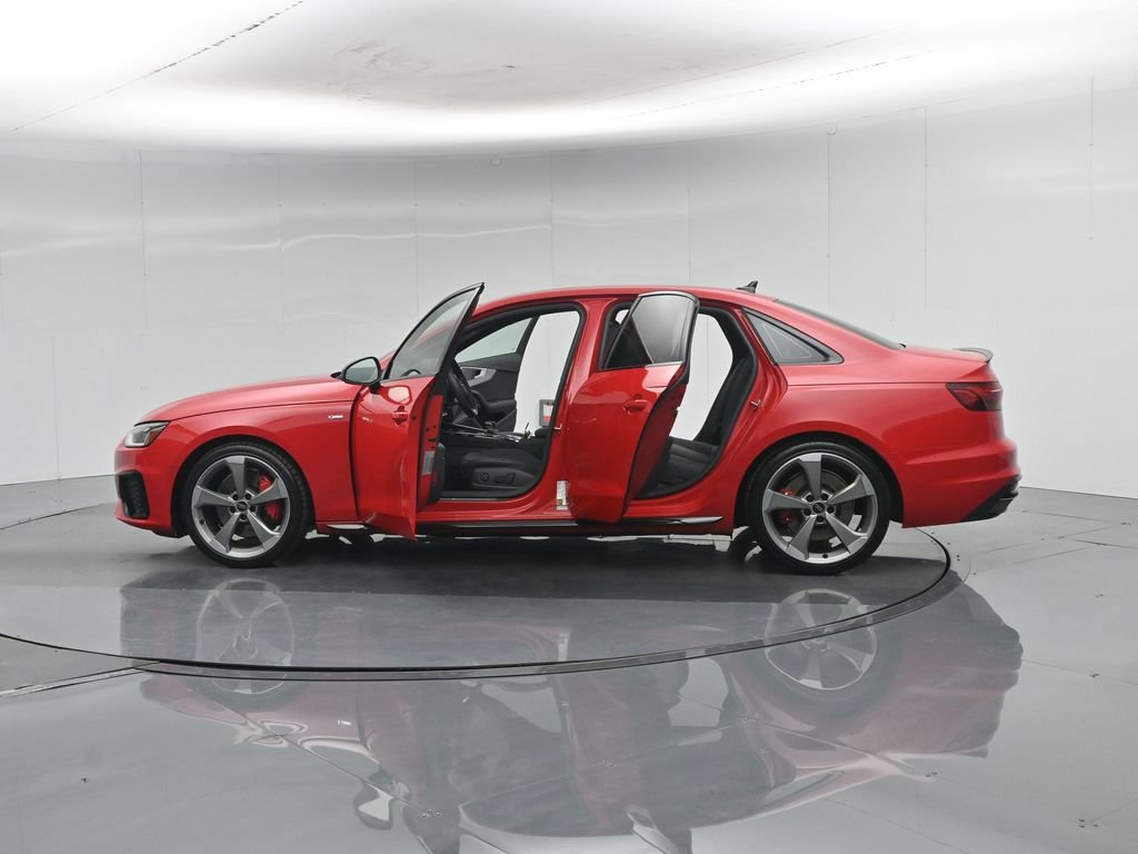 Used 2024 Audi A4 2.0T Premium Plus w/ Premium Plus Package AWD/4WD image 38