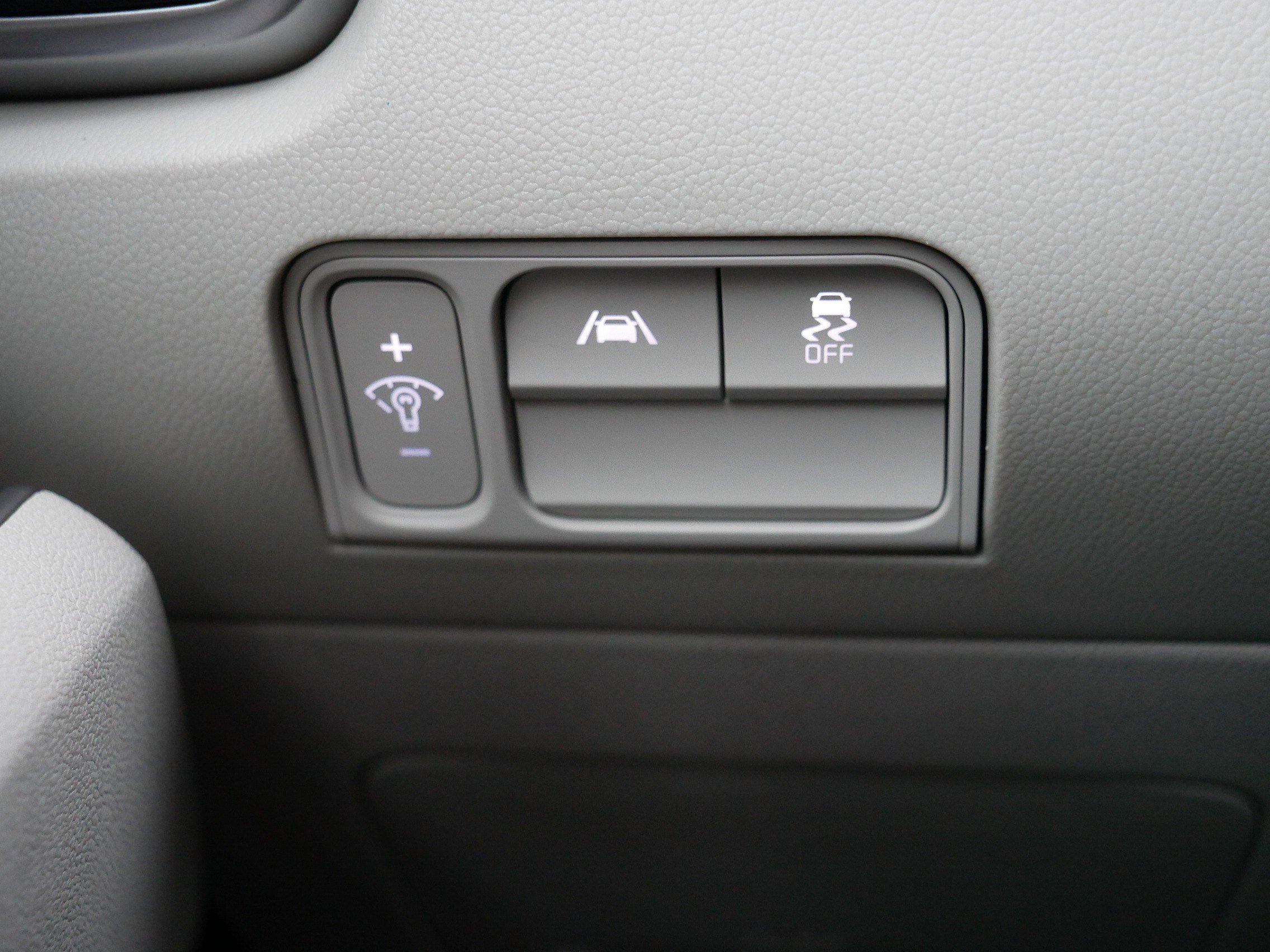 Certified 2022 Kia Sorento S w/ Panoramic Sunroof Package image 26