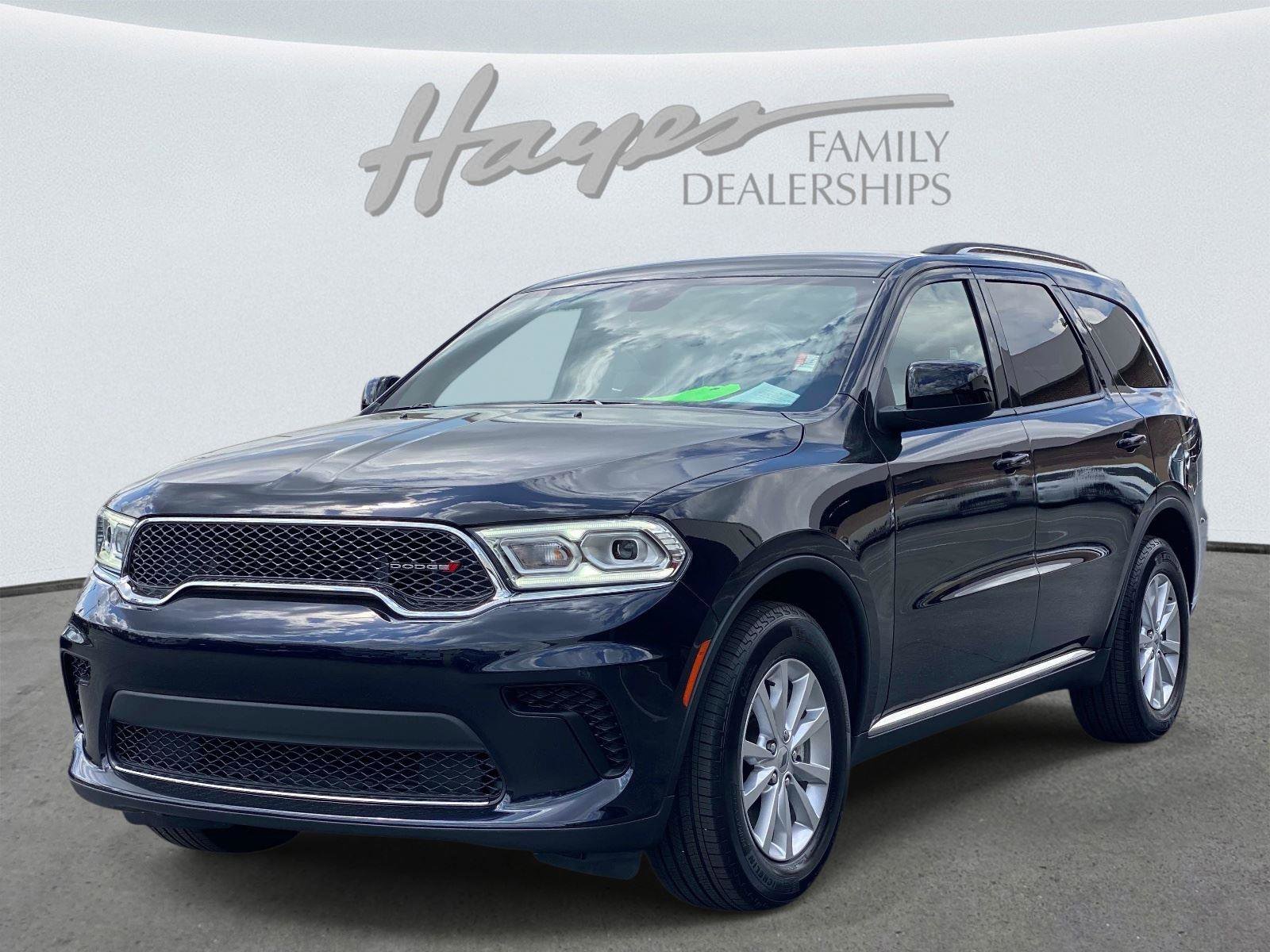 Certified 2024 Dodge Durango SXT w/ 3rd Row Seating Group image 9