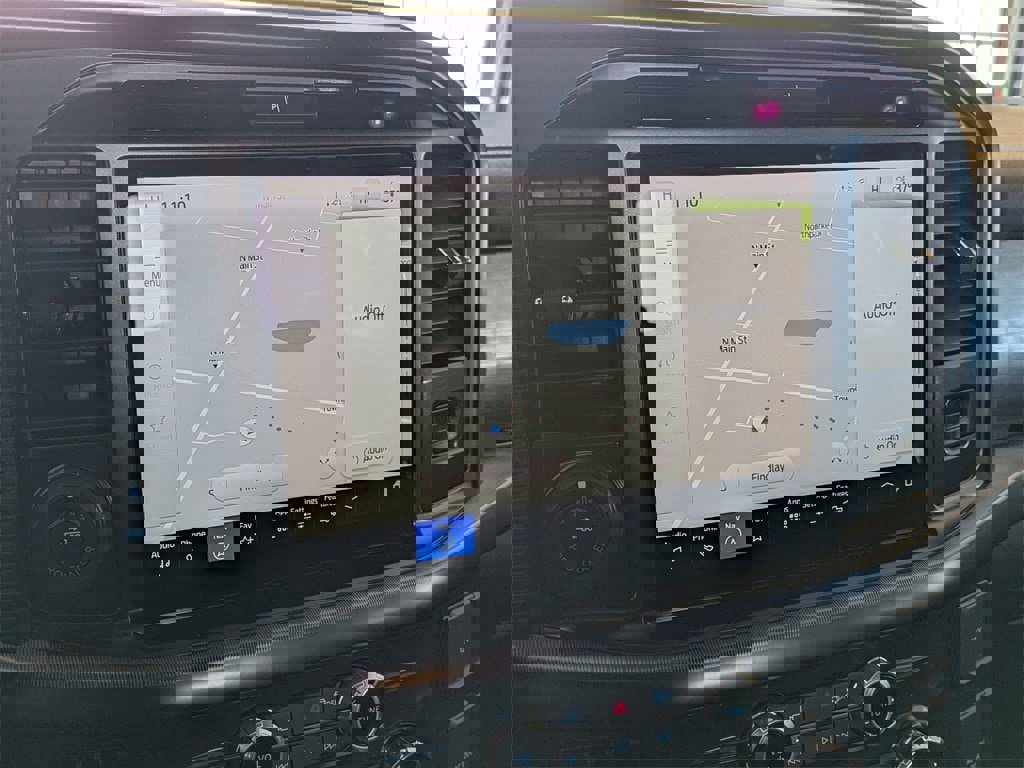 New 2025 Ford F150 Lariat w/ Equipment Group 502A High image 15