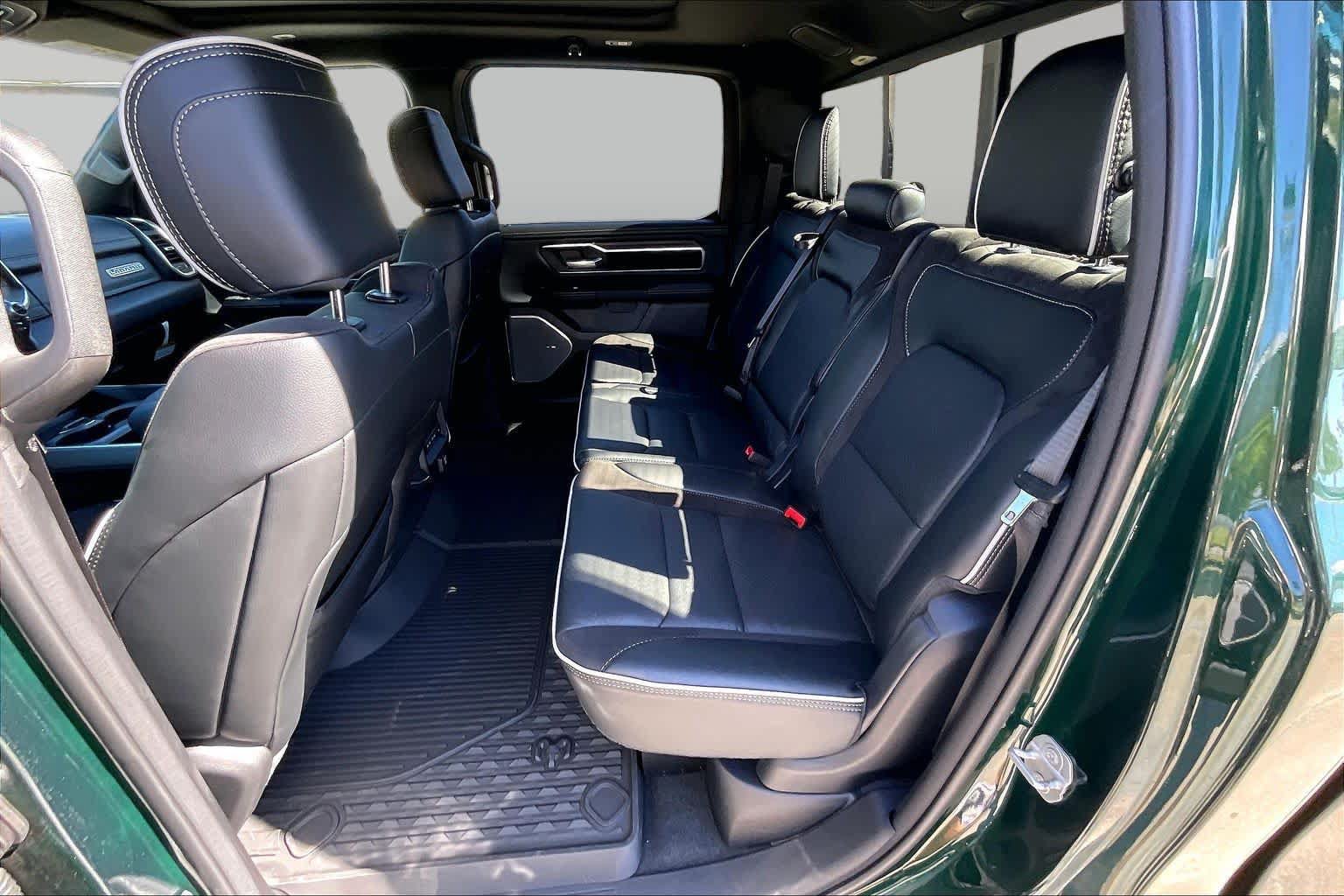 New 2027 RAM 1500 Laramie AWD/4WD image 21