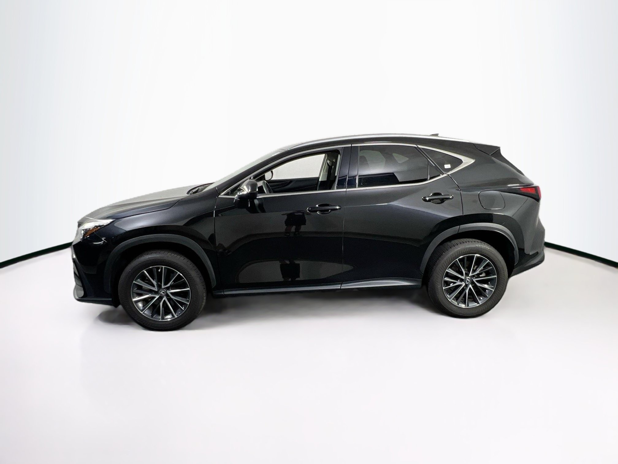 Used 2022 Lexus NX 350 AWD image 8