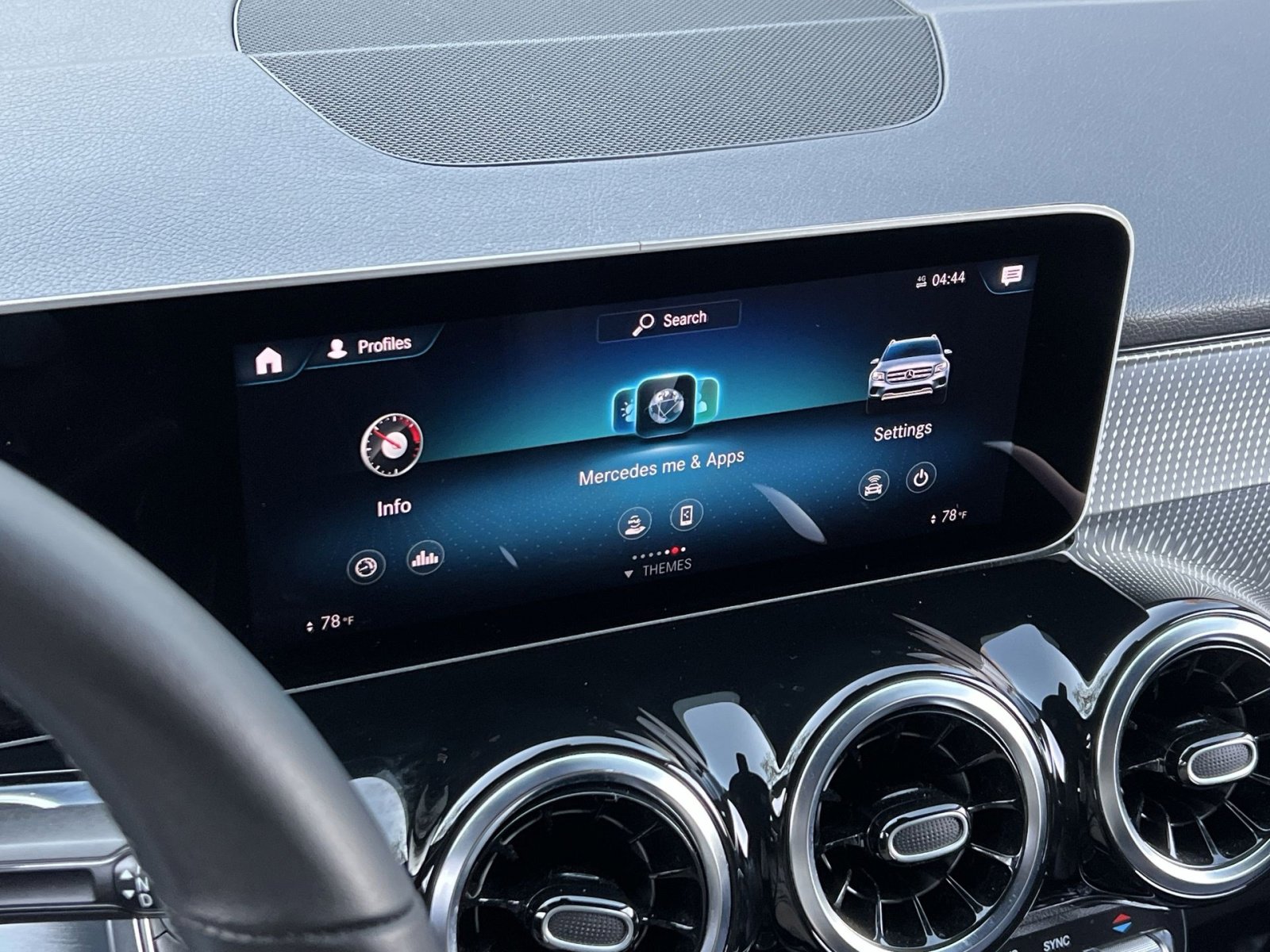 Certified 2021 Mercedes-Benz GLB 250 4MATIC image 18