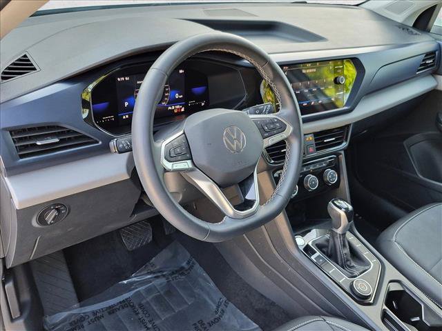 Used 2023 Volkswagen Taos SE w/ Panoramic Sunroof Package AWD/4WD image 10
