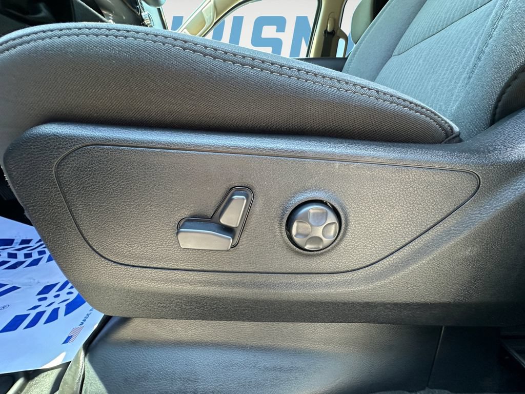 Used 2020 RAM 1500 Big Horn AWD/4WD image 16