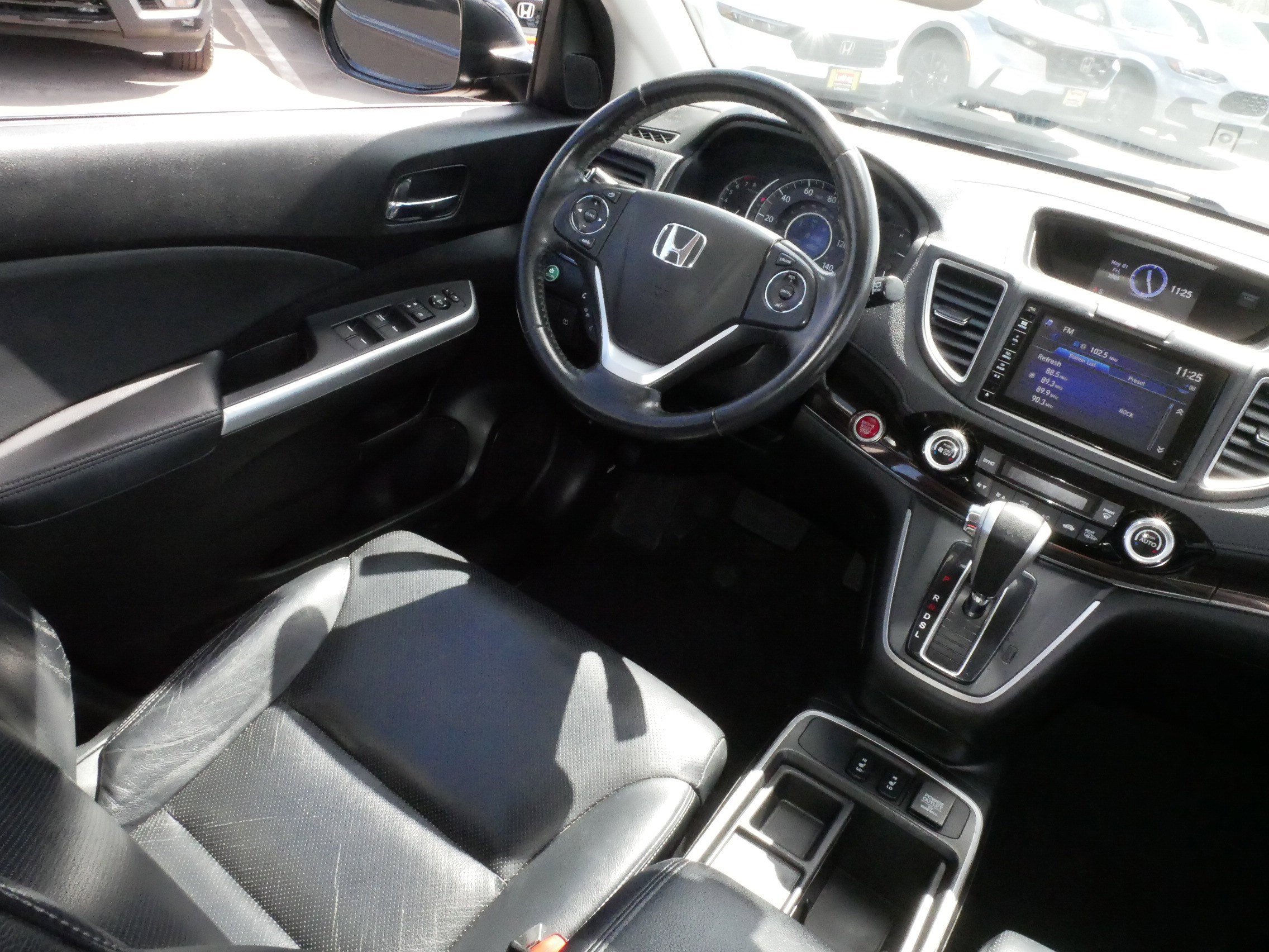 Used 2015 Honda CR-V EX-L image 9